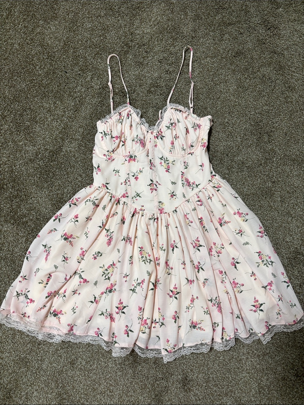 Sleeveless Pink Floral Mini Dress with Lace Trim